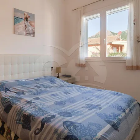 Marechiara - Goelba * 포르투 아주로