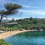 Apartment Marechiara - Goelba *