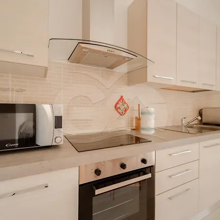 Apartament Marechiara - Goelba *