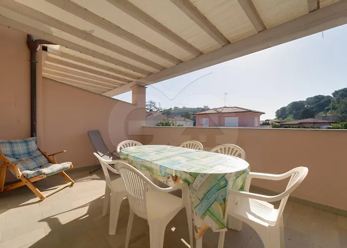 Marechiara - Goelba Apartament *