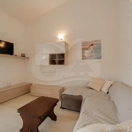 Apartment Marechiara - Goelba